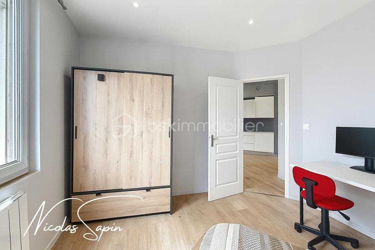 Appartement à vendre, 45m², Saint-Martin-d'Hères