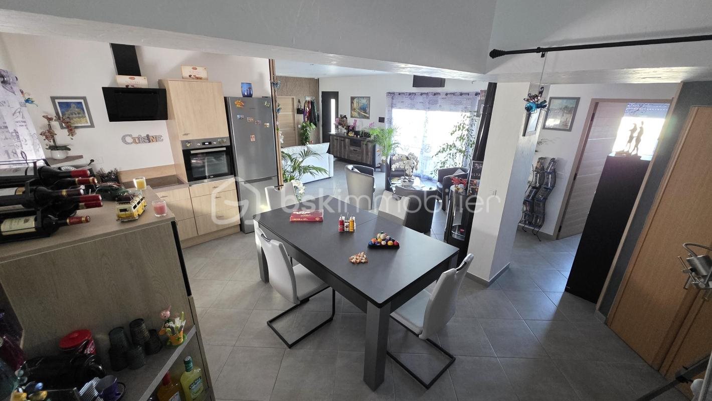 Maison à vendre, 118m², Treilles
