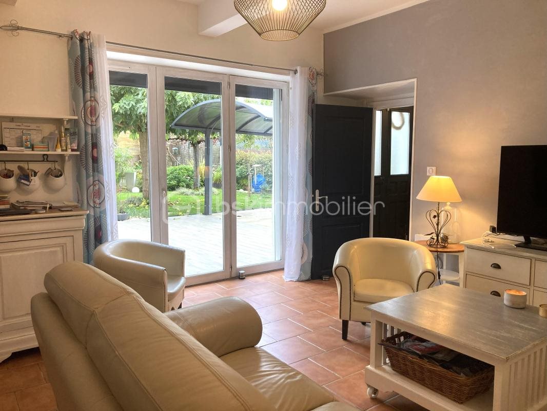 Maison à vendre, 104m², Villecomtal-sur-Arros