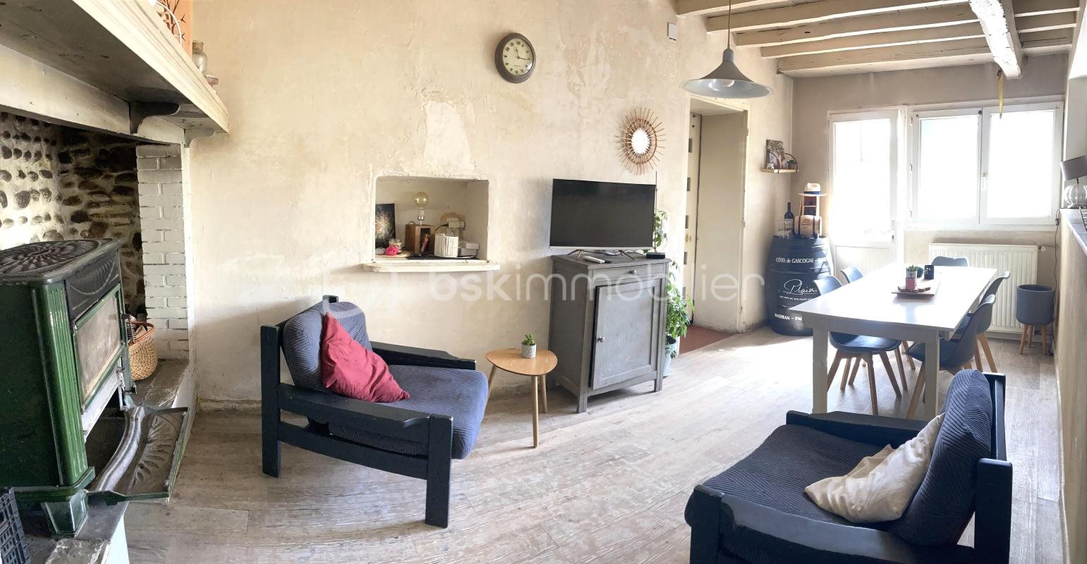 Maison à vendre, 162m², Villecomtal-sur-Arros