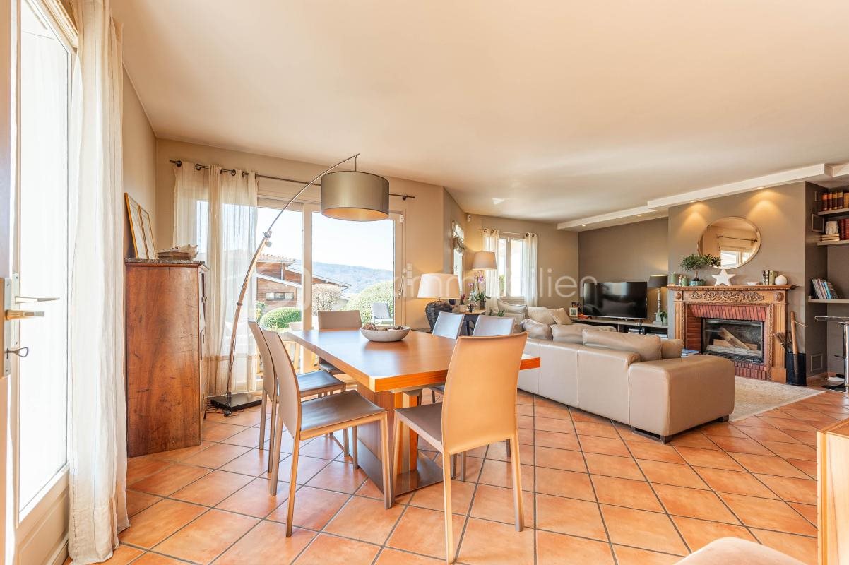 Maison à vendre, 140m², Veyrier-du-Lac