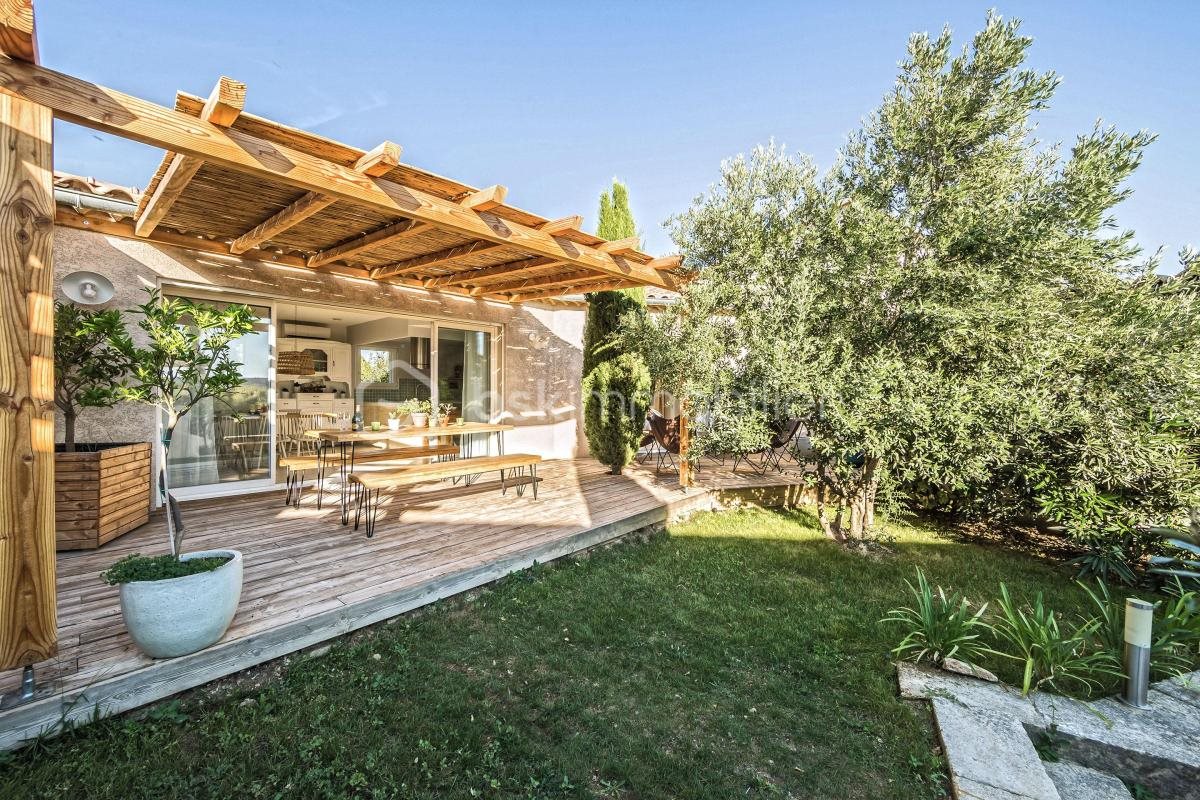 Maison à vendre, 335m², Castillon-du-Gard