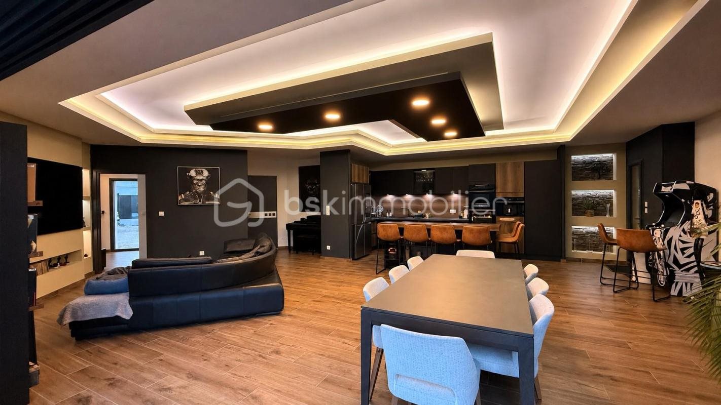 Maison à vendre, 175m², La Neuville-Chant-d'Oisel