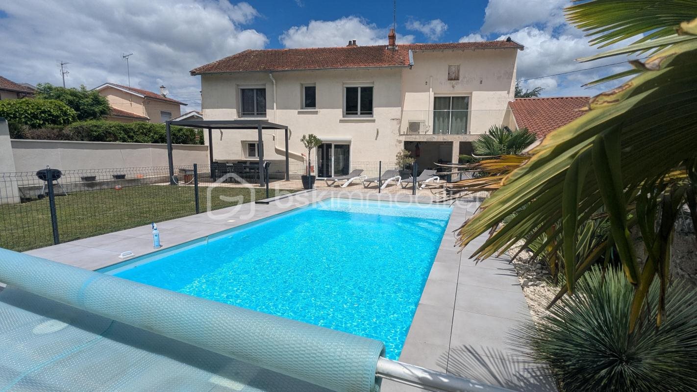 Maison à vendre, 153m², Feurs