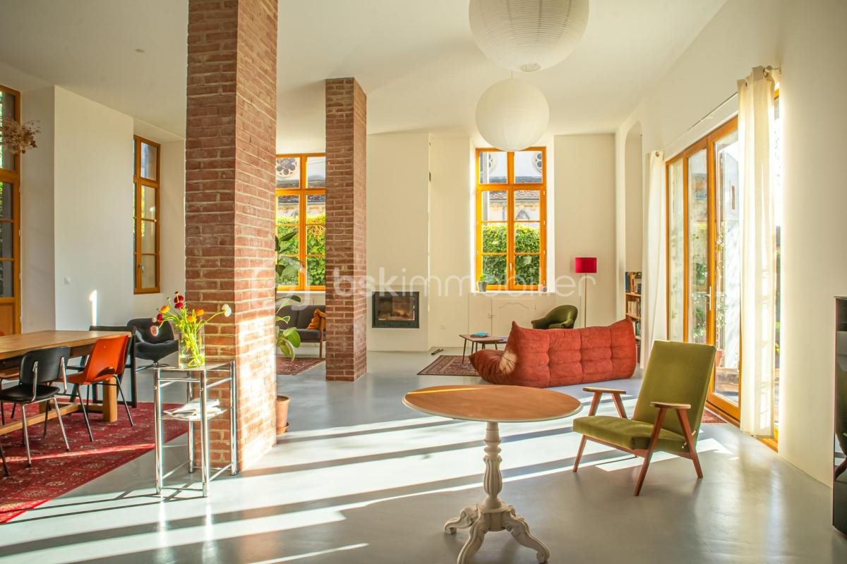 Maison à vendre, 231m², Charnècles