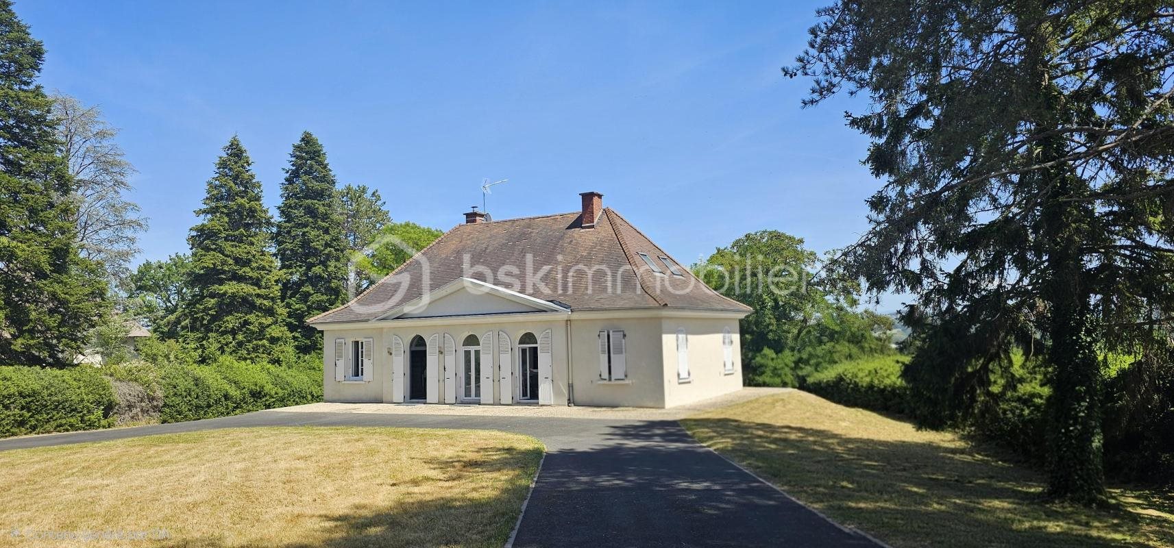 Maison à vendre, 205m², Saint-Rémy-en-Rollat