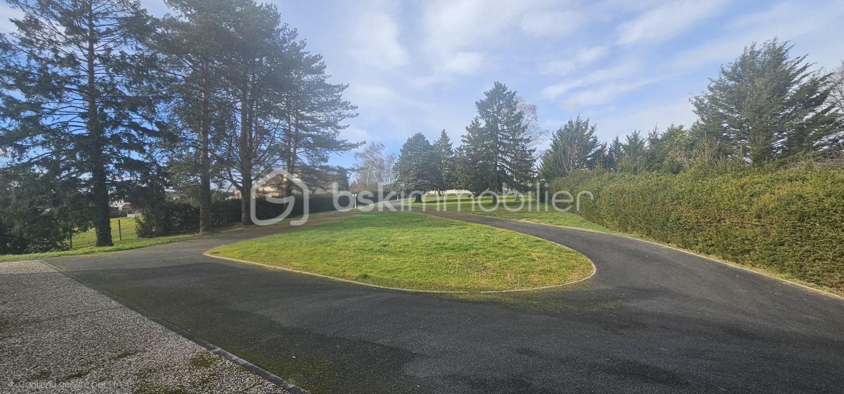 Maison à vendre, 205m², Saint-Rémy-en-Rollat