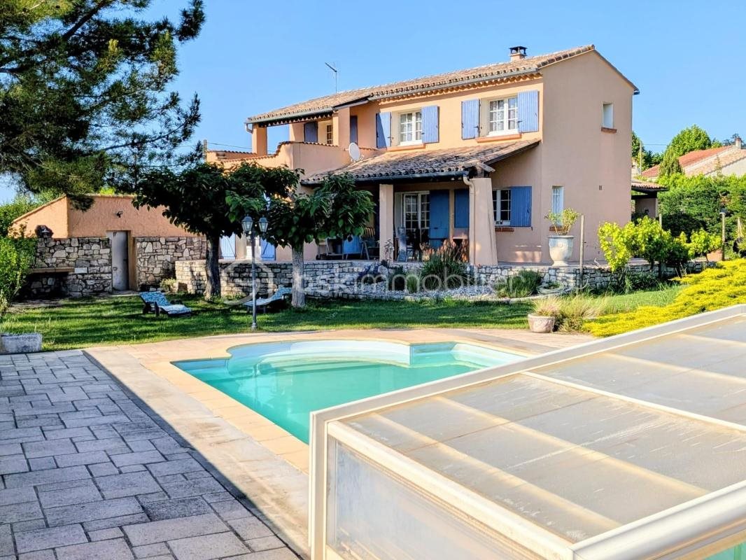 Maison à vendre, 120m², Barjac