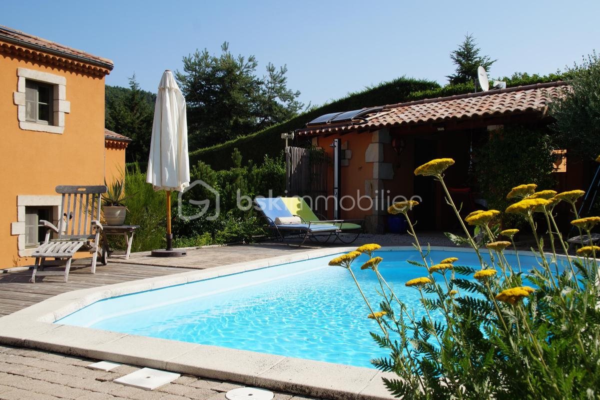 Maison à vendre, 212m², Saint-Félicien