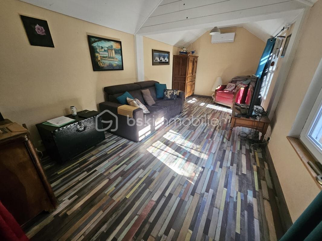 Maison à vendre, 93m², D'Huison-Longueville
