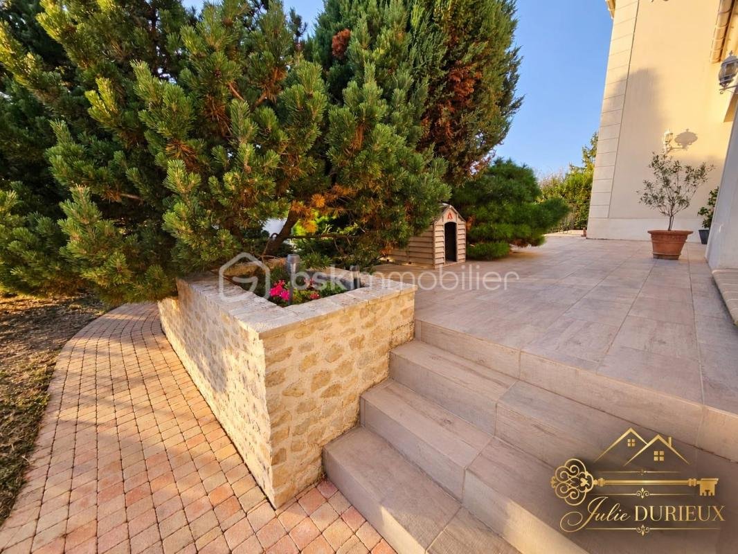 Maison à vendre, 185m², D'Huison-Longueville