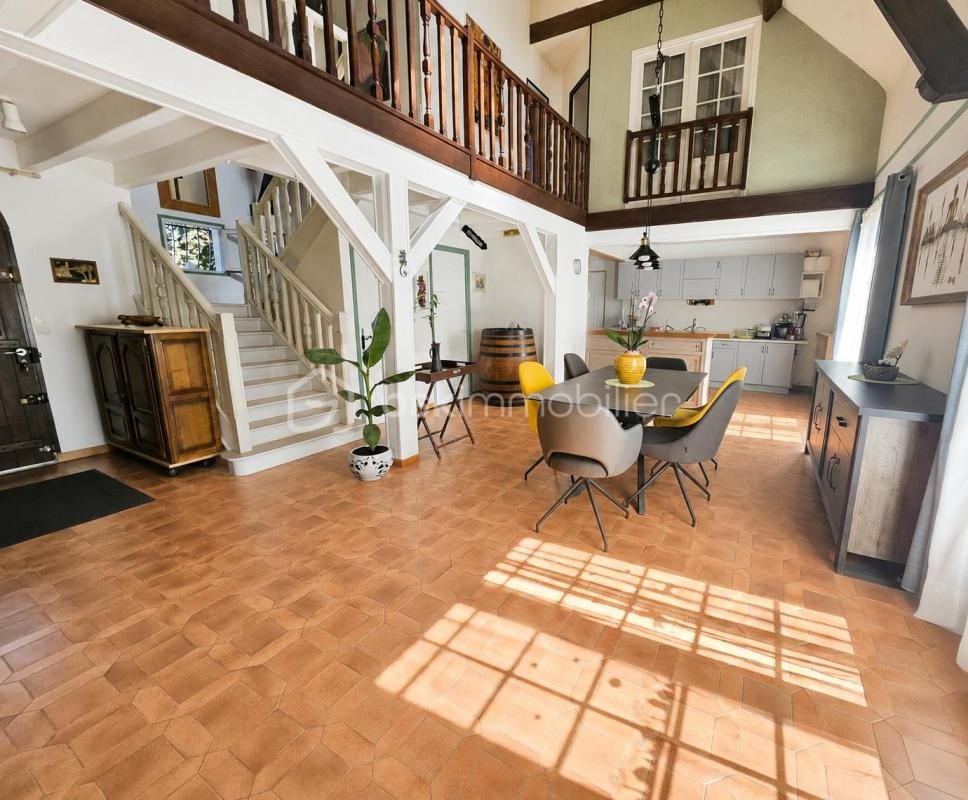 Maison à vendre, 145m², D'Huison-Longueville
