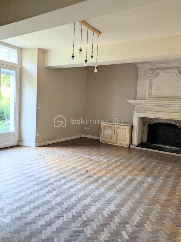 Maison à vendre, 170m², Villegouge