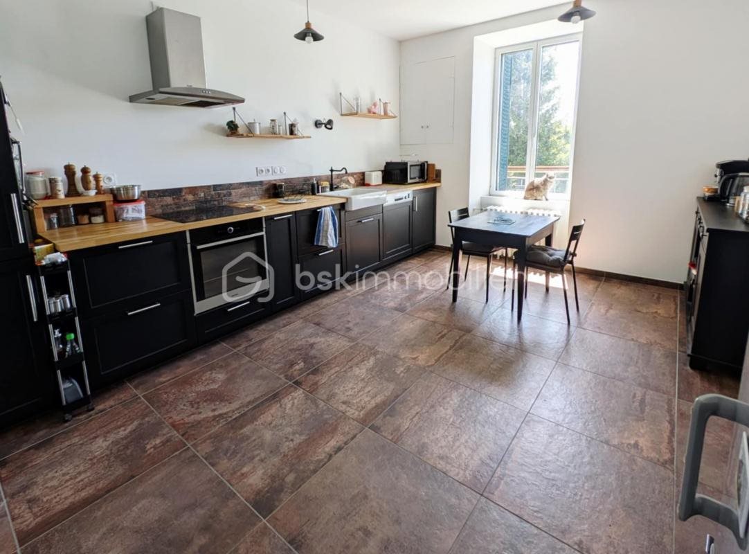 Maison à vendre, 120m², Le Vernet-Sainte-Marguerite
