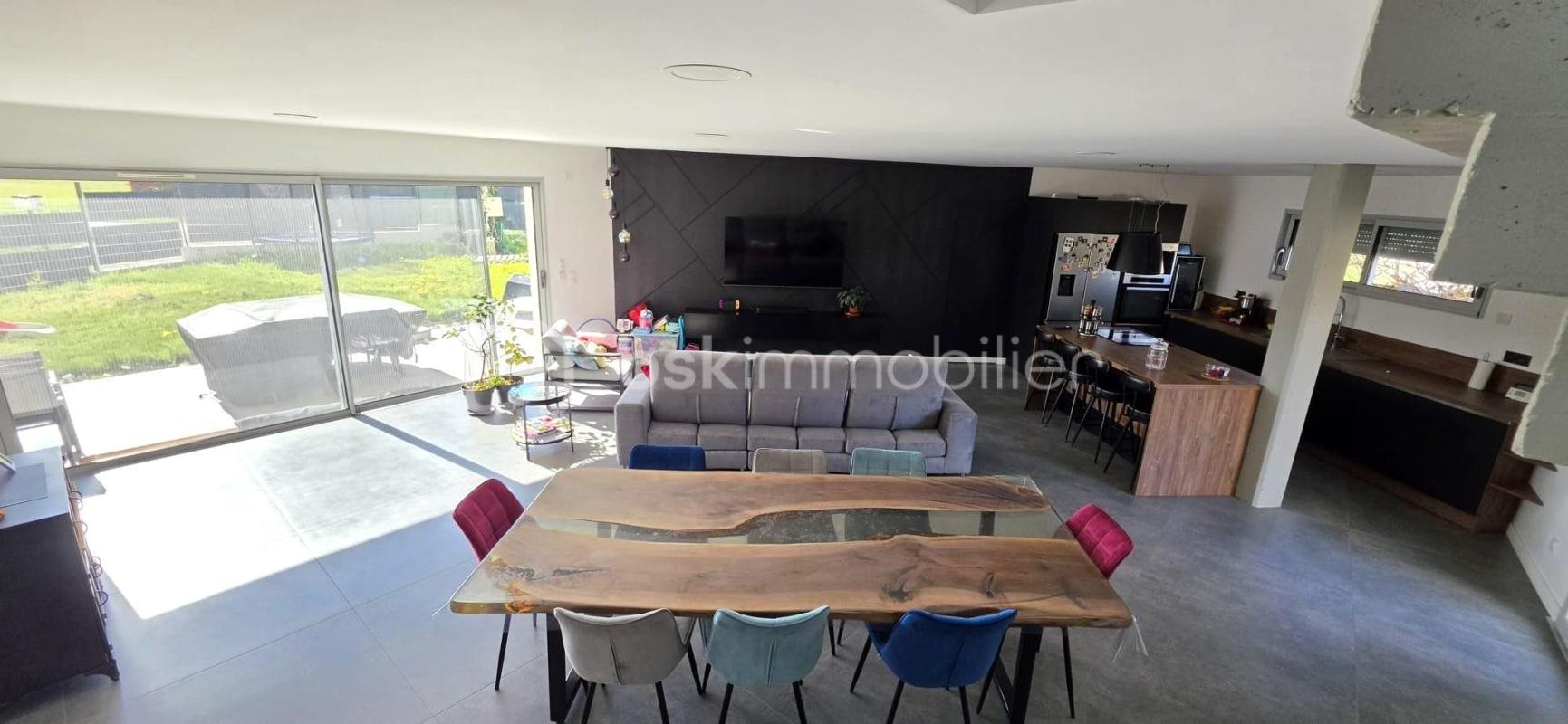 Maison à vendre, 140m², Tullins