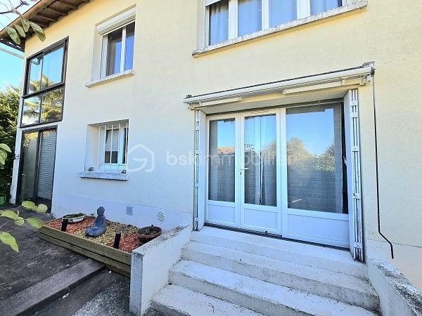 Maison à vendre, 120m², Les Eglisottes-et-Chalaures