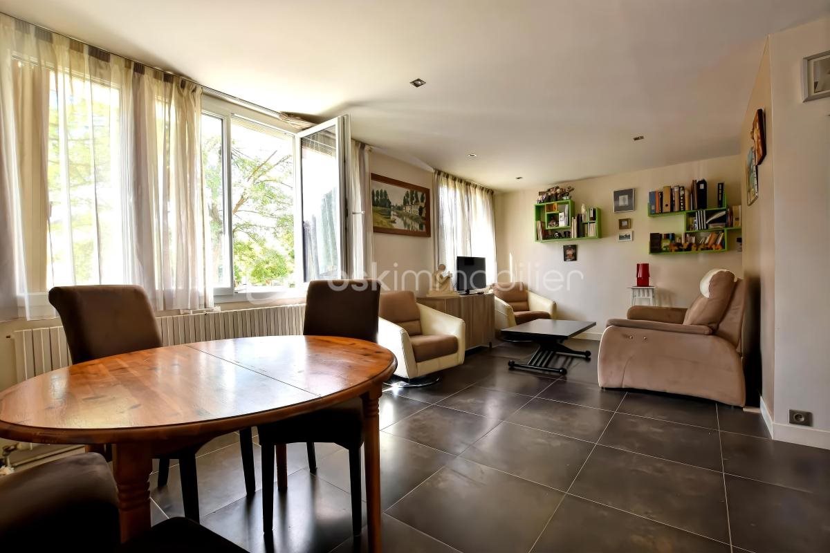 Appartement à vendre, 69m², Le Mesnil-le-Roi