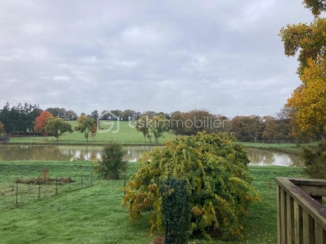 Maison à vendre, 242m², Le Bourgneuf-la-Forêt
