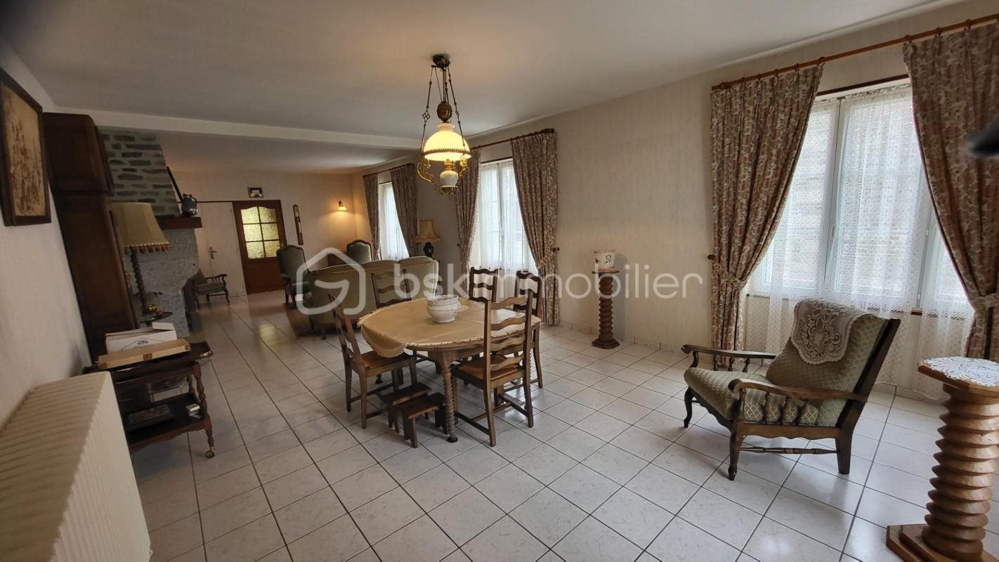 Maison à vendre, 200m², Landelles-et-Coupigny