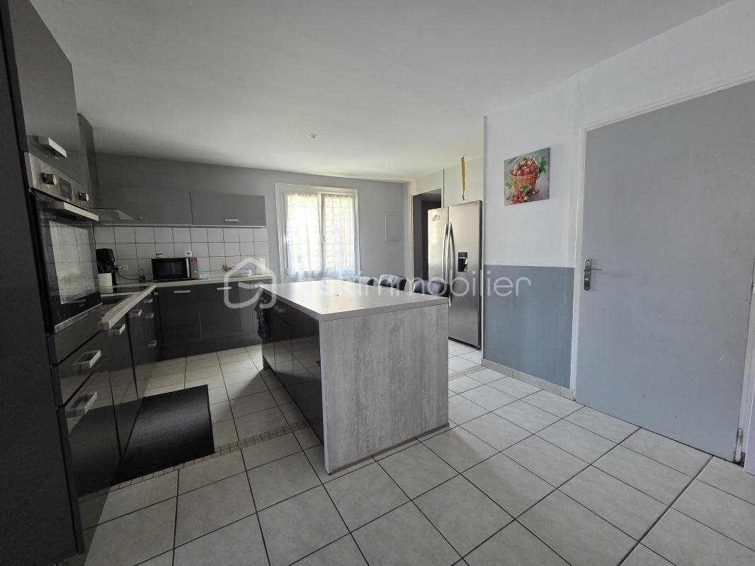 Maison à vendre, 380m², Lezay