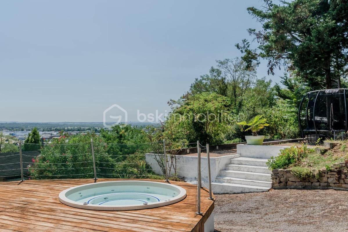 Maison à vendre, 241m², Dagneux