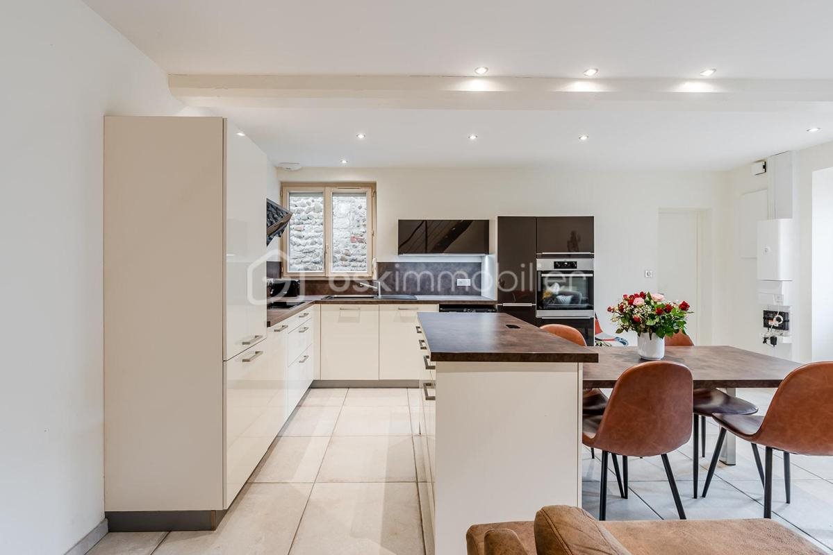 Maison à vendre, 110m², Chazey-sur-Ain