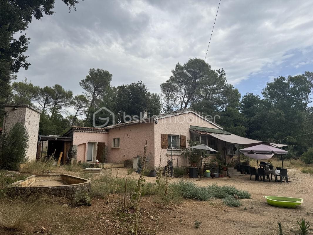 Maison à vendre, 102m², La Roquebrussanne