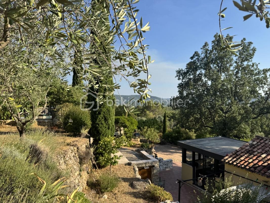 Maison à vendre, 126m², La Roquebrussanne
