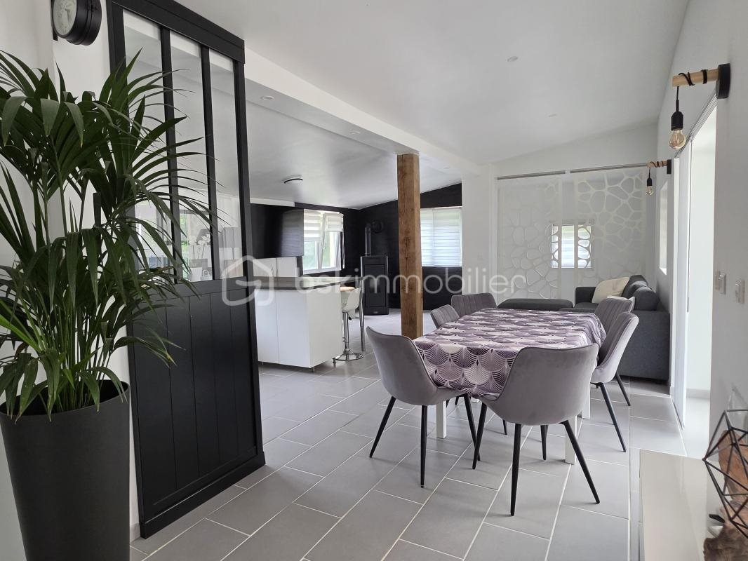 Maison à vendre, 141m², Pommeuse