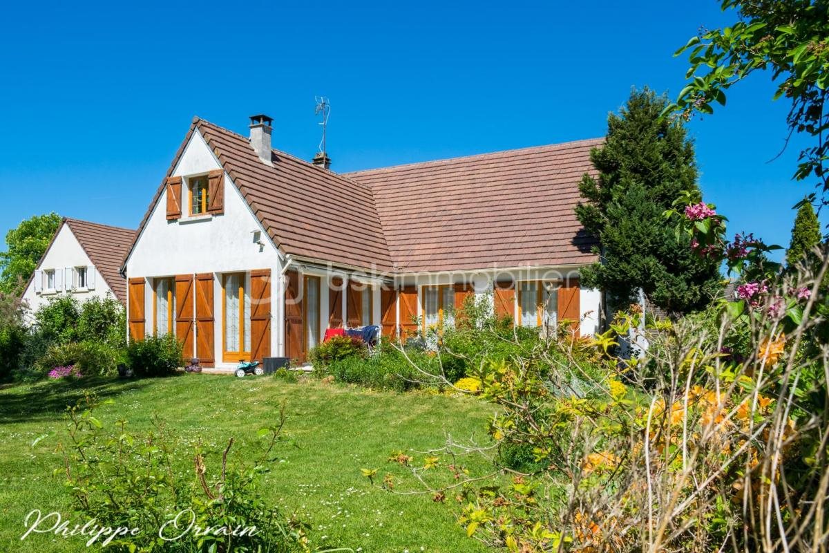 Maison à vendre, 136m², Plailly