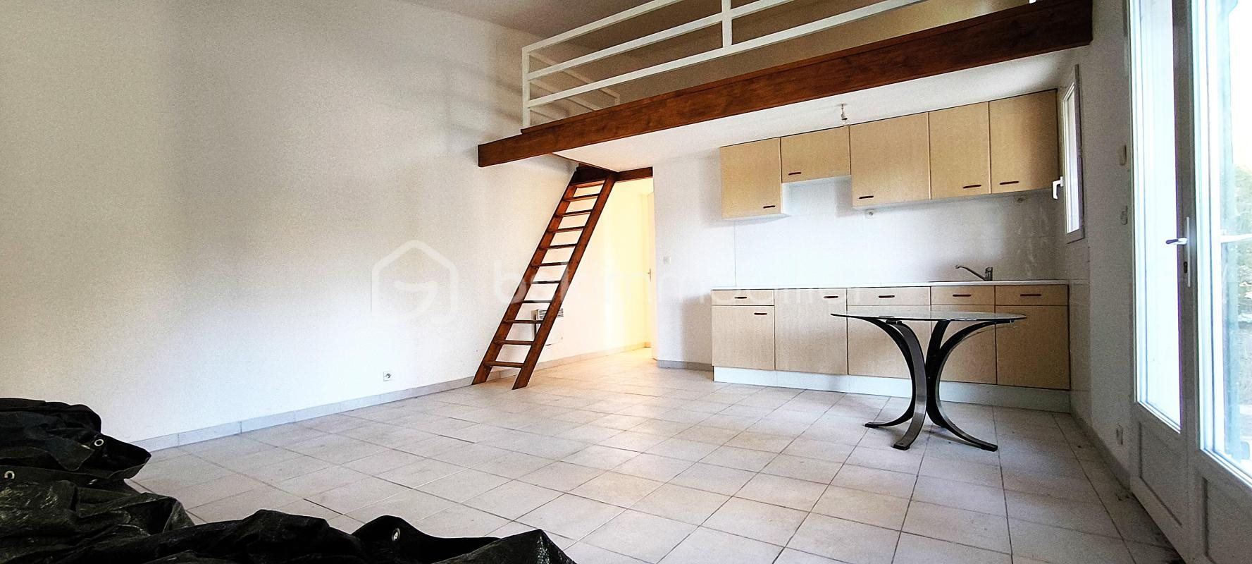 Maison à vendre, 73m², Cheval-Blanc