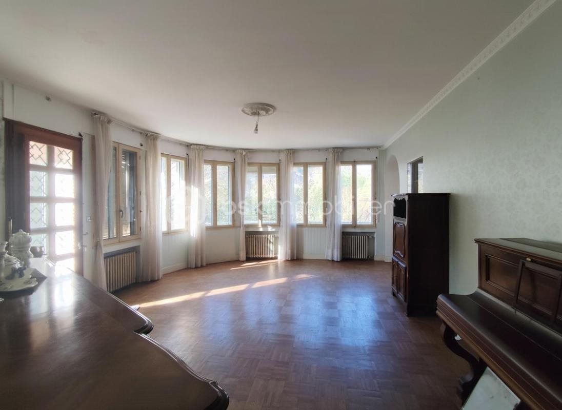 Maison à vendre, 200m², Saint-Pons-de-Thomières