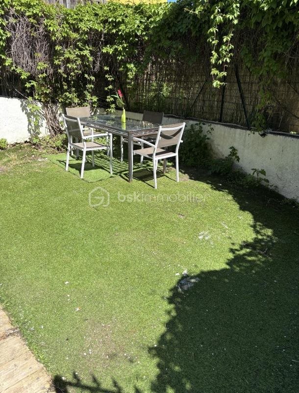 Appartement à vendre, 40m², Le Revest-les-Eaux