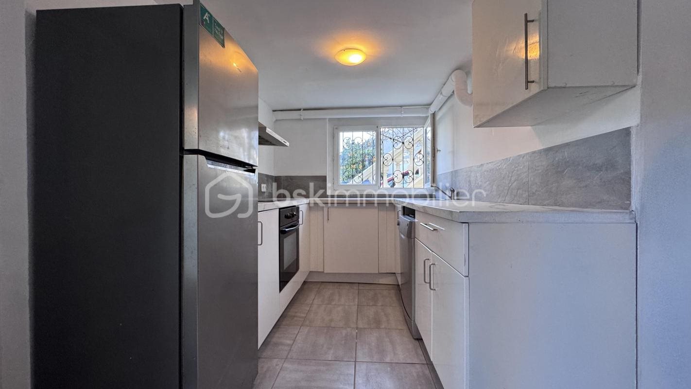 Appartement à vendre, 40m², Le Revest-les-Eaux