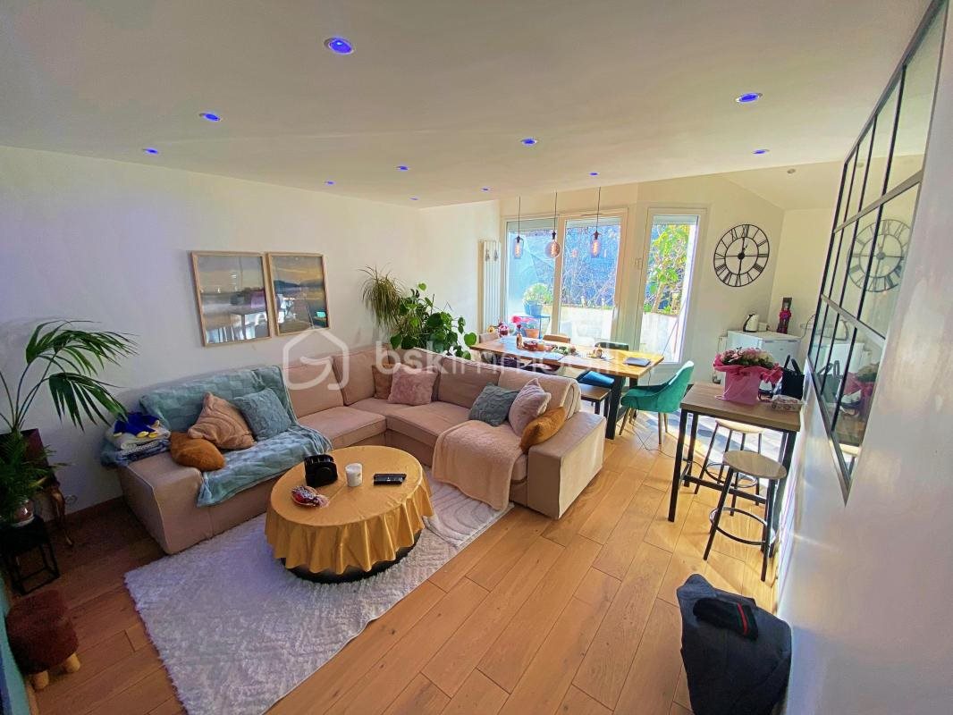 Appartement à vendre, 77m², Evry