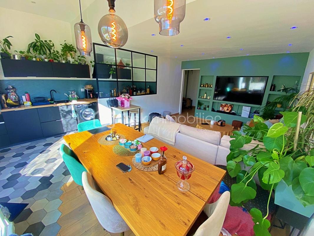 Appartement à vendre, 77m², Evry