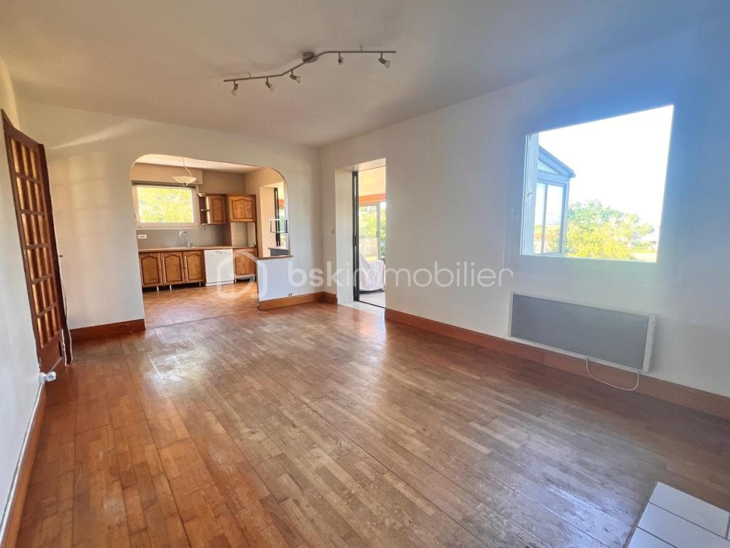Maison à vendre, 125m², Plomodiern