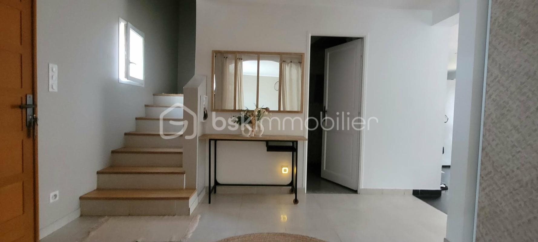 Maison à vendre, 170m², La Grande-Paroisse
