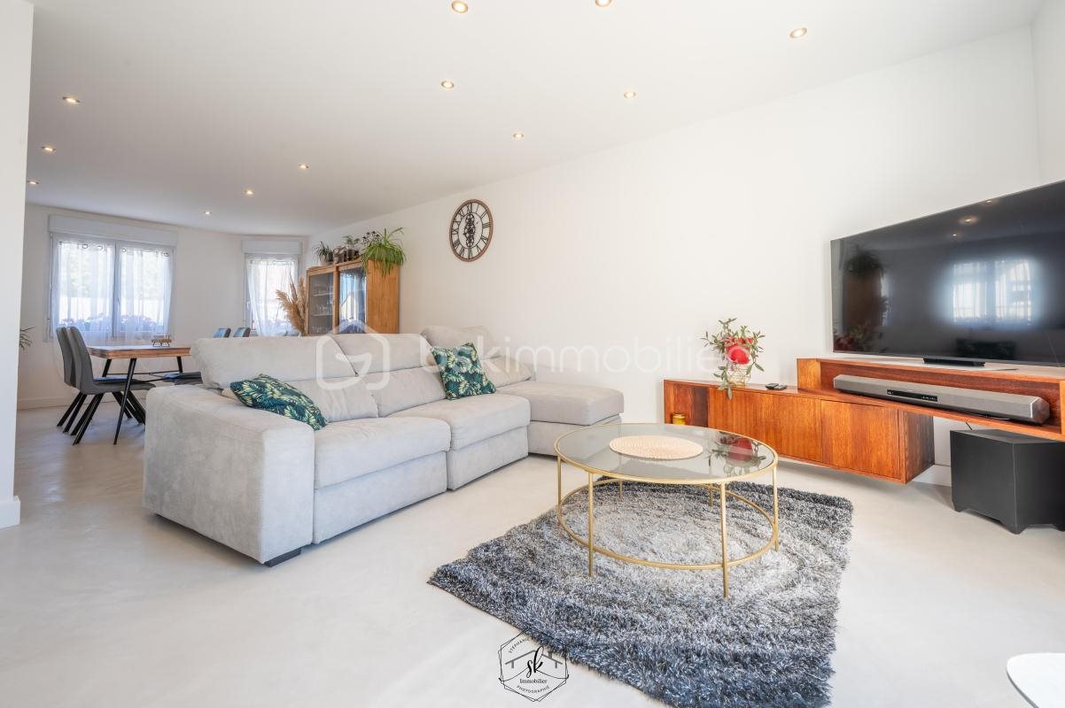 Maison à vendre, 133m², Elzange