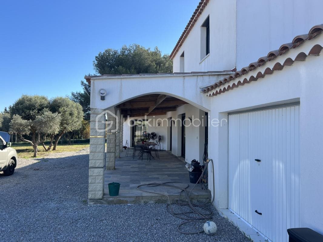 Maison à vendre, 142m², Saint-Mitre-les-Remparts