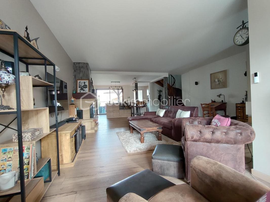 Maison à vendre, 173m², Espalais