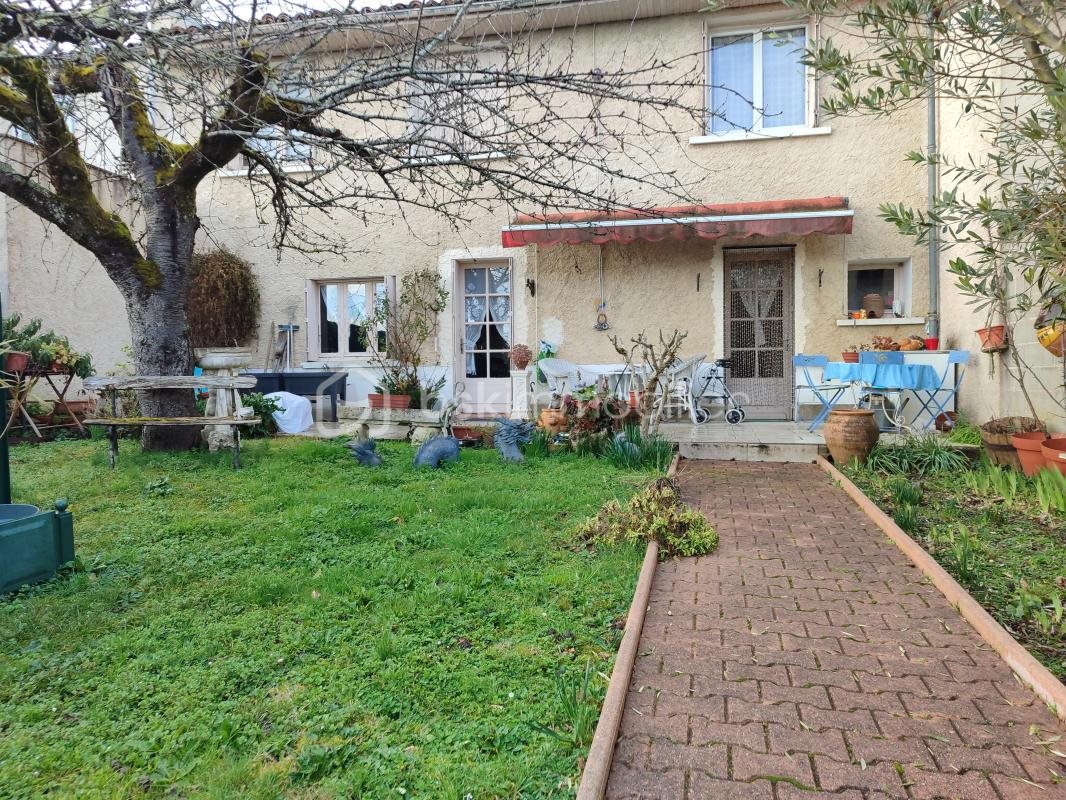 Maison à vendre, 140m², Lavit
