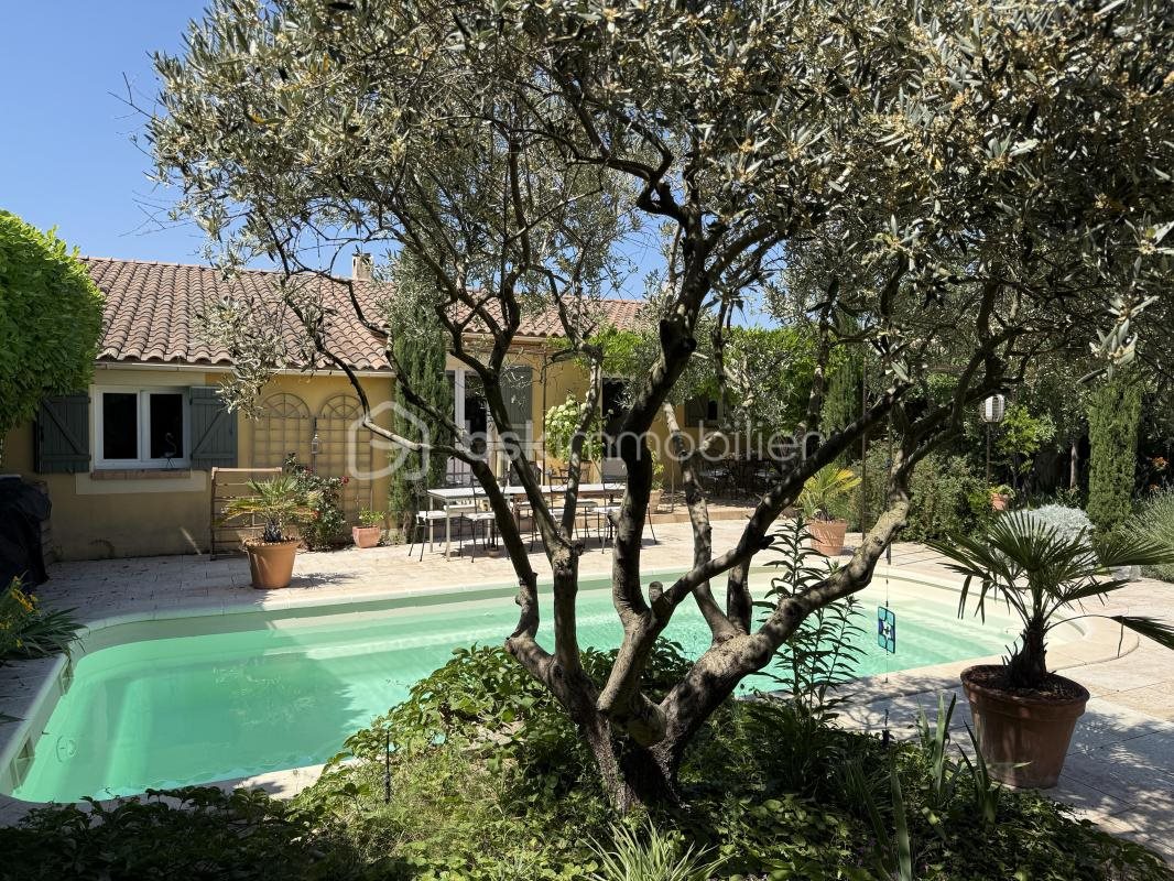 Maison à vendre, 182m², Mallemort
