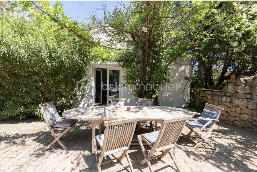 Maison à vendre, 240m², Jouques