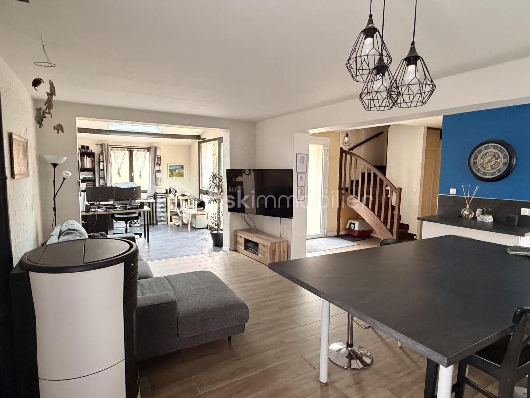 Maison à vendre, 112m², Saclas