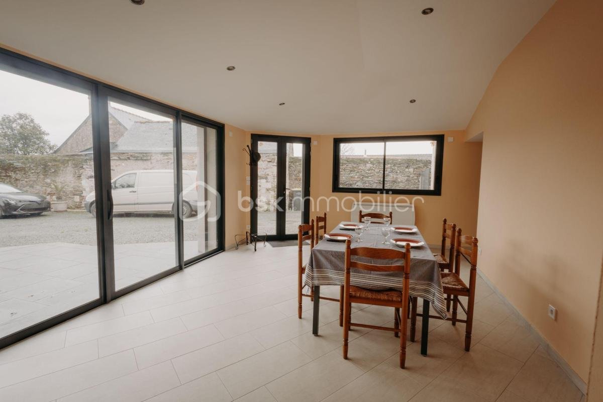 Maison à vendre, 132m², Saint-Jean-de-Linières