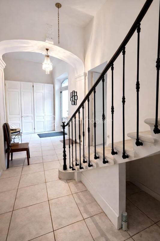 Maison à vendre, 260m², Bollène
