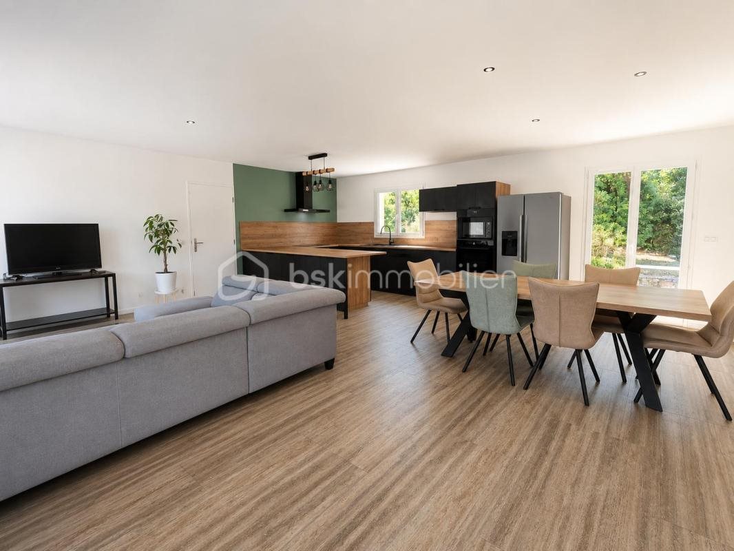 Maison à vendre, 115m², Saint-Montan