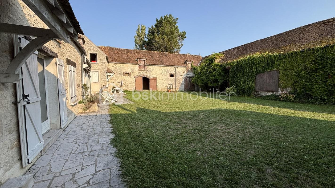 Maison à vendre, 240m², Nemours