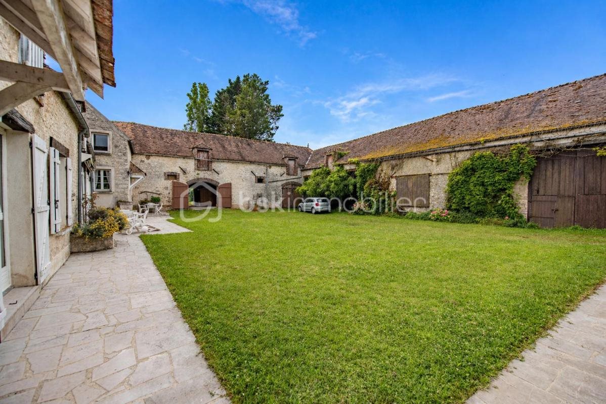Maison à vendre, 240m², Nemours